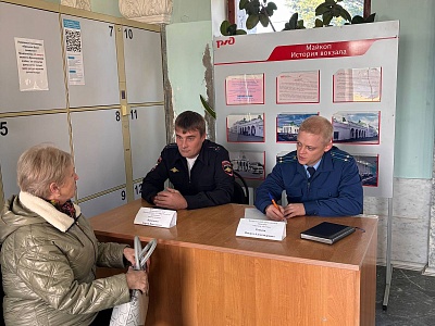 Белореченским транспортным прокурором проведено мероприятие «Час пассажира»